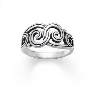 James Avery - Gentle Wave Ring Size 6.5